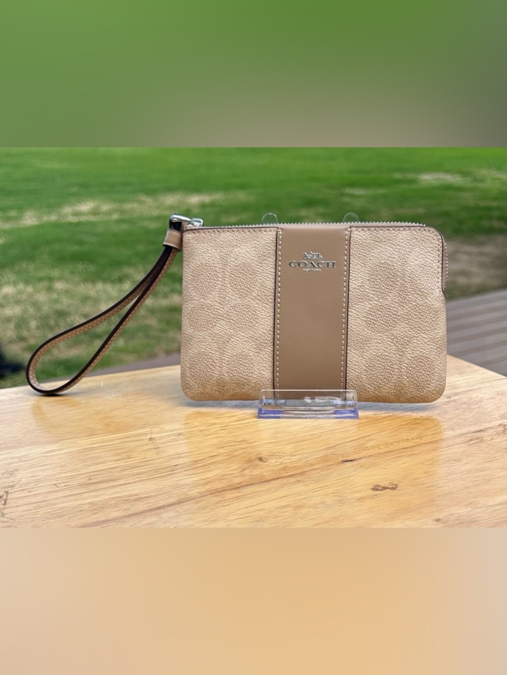 Coach Beige & Tan Signature Corner Zip Wristlet Coated Canvas & Leather NWT